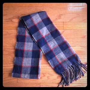 Plaid scarf